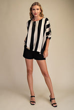 Load image into Gallery viewer, Stripe oversize
